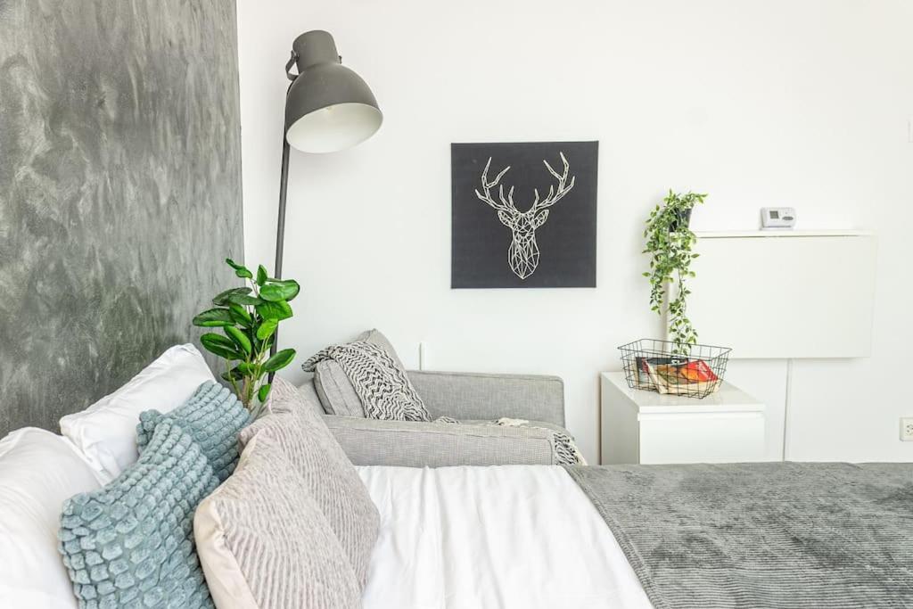 Cosy Nest M&N Condos بوخارست المظهر الخارجي الصورة